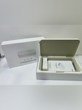 Samsung UV Sanitizer wireless charging Open 📦